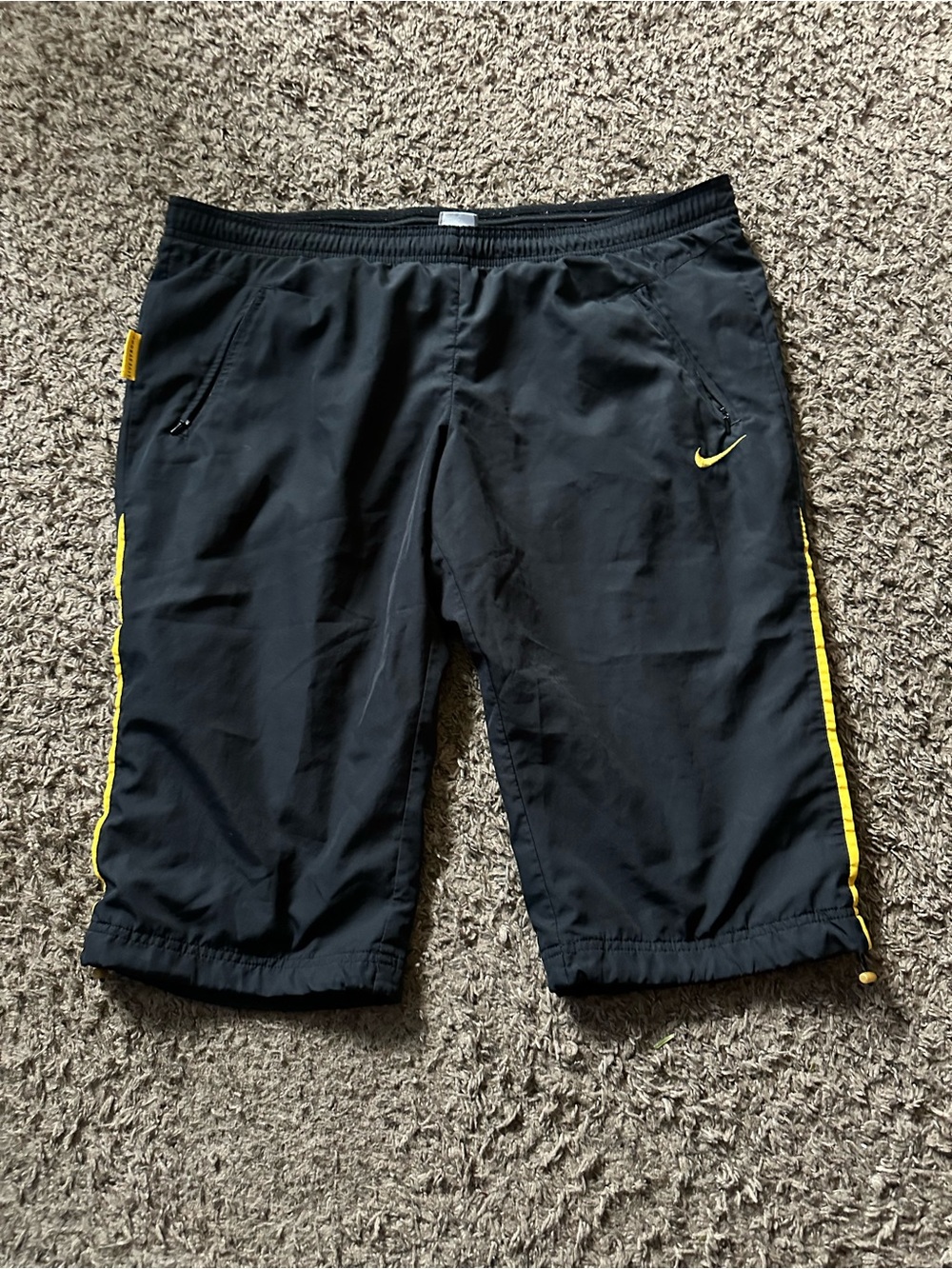 Vintage Y2K 90’s Nike Black Shorts with Yellow Trim and Swoosh